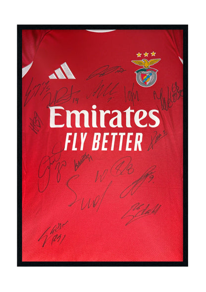Camisola assinada pelo plantel do SL Benfica 25/26